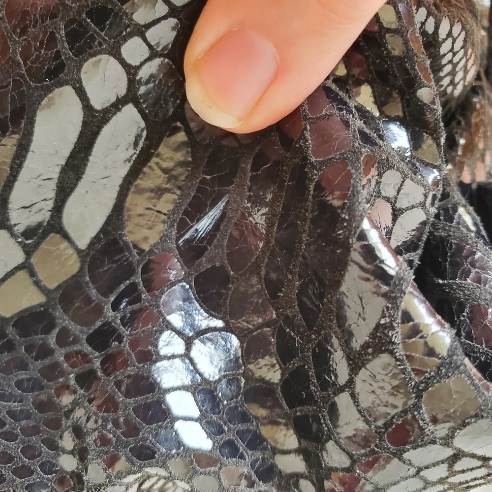 Michael Kors snakeskin handbag gold hardware EUC - Picture 14 of 15